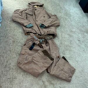 BURTON Men’s Snowboarding/Snow Set